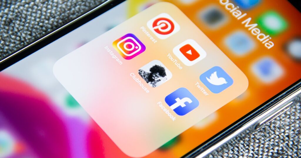 SNS運用とWEB広告の使い分け